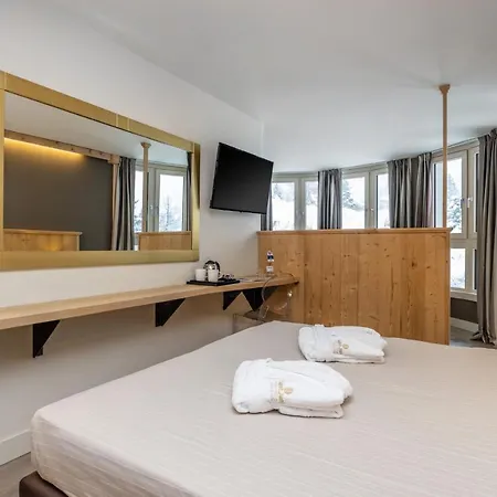 Hotel Piandineve 4*
